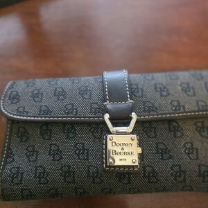 Dooney&Burke Wallet